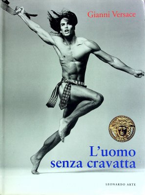 L'uomo senza cravatta (Gianni Versace) cover